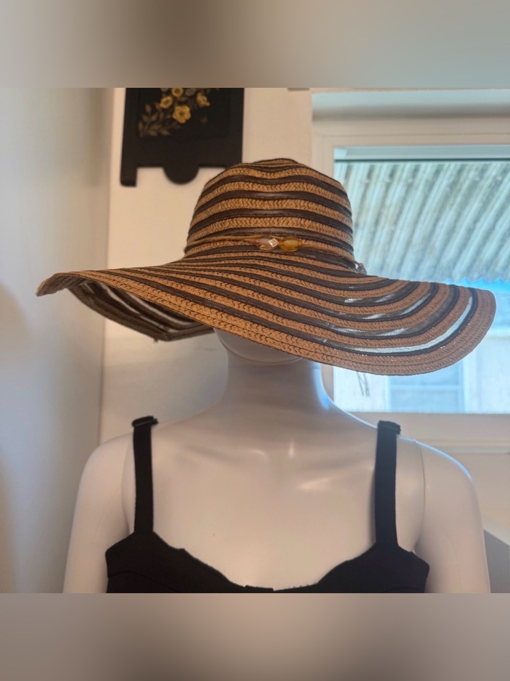 Unbranded Vintage Wide Brim Sun Hat Womens OS Brown Striped Mesh Beaded Straw